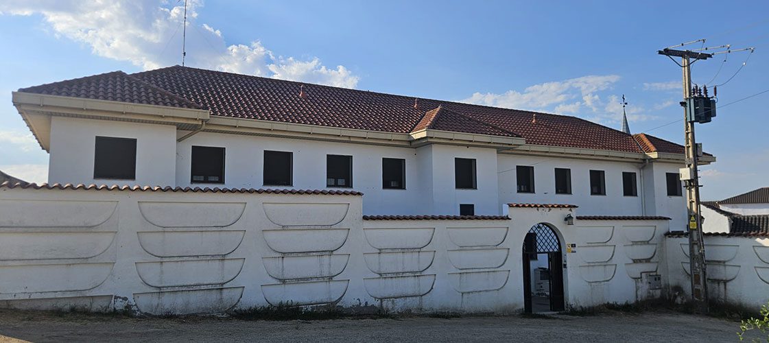 Alojamiento junto al MONASTERIO SANTA JUANA